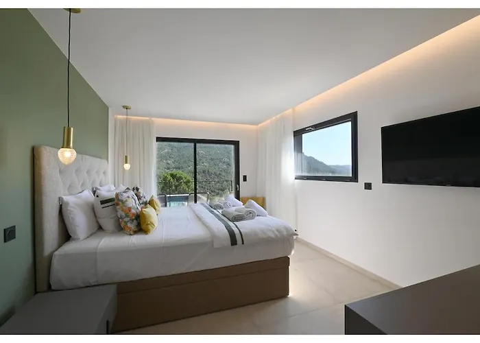 Neuve Perchee - Vue Splendide Zonza