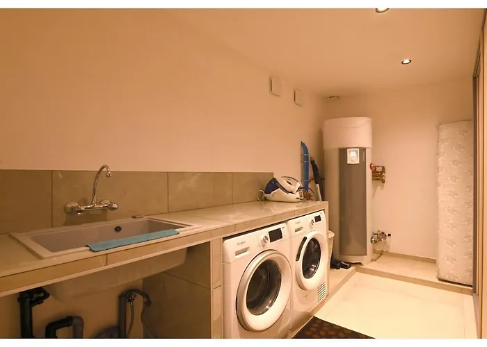 Neuve Perchee - Vue Splendide